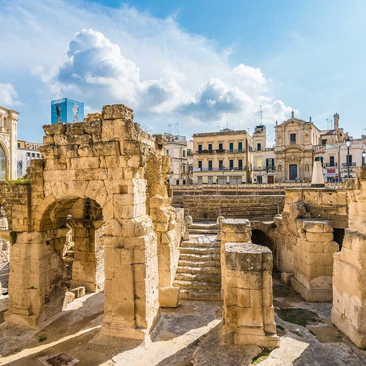 Ancient_Lecce_c-Balate_Dorin_Shutterstock